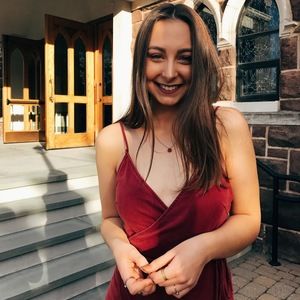 Meet your Posher, Derrian